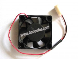 AVC 4010 4CM DS04010B12U -070 12V 0.14A 3 Wires Cooling Fan