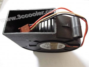 AVC 9733 97MM F9733B12HP 12V 1.1A 3 Wires BLower Cooler Fan