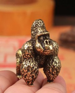Brass solid gorilla retro Chinese style ornaments bronze diamond tea pet jewelry craft gifts