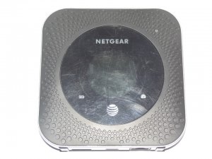 Unlocked netgear nighthawk M1 4G Gigabit LTE Mobile Hotspot Router MR1100