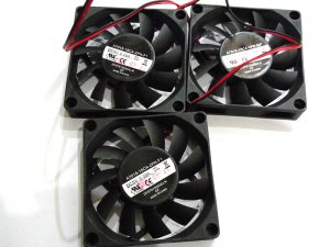 3 pcs/group Cooler Master 70*15mm 7CM A7015-15CA-2PN-F1 DF0701505SELN 5V 0.20A 2 wires 2 pins Case fan cpu cooler