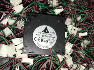 Delta BFB0512HHA -AC14 12V 0.24A 3 Wires 3 Pins centrifugal fan,5CM blower cooling fan