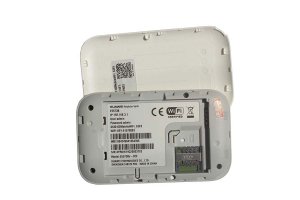 Unlocked Huawei E5573Bs-322 4G LTE Hotspot - Use with any SIM card worldwide