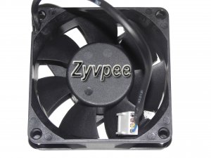 MAGIC 7025 MGT7012YR-W25 HF 12V 0.39A 4 wires 4 pins Case fan 7cm cpu cooler