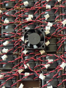 Whole Sale: 30mm DF0301005B2MN 5V 3cm 0.25A 2Wire Cooling Fan