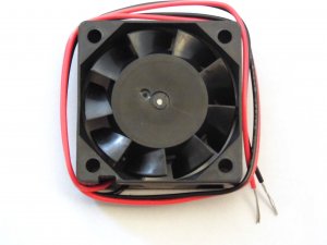 Melco 4015 4CM MMF-04C12DS RO0 12V 0.14A 2 Wires Cooler Fan