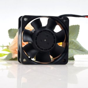 NMB 60MM 6025 2410SB-04W-BA9 7150453 12V 0.66A 3 Wires 3 Pins 6CM Cooling Fan