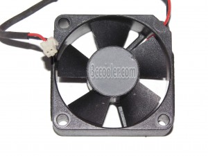 SUNON KDE0535PFV2-8 MS.B503 3510 3.5CM 5V 0.8W 2 Wires Micro Fan