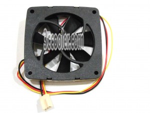 Y.S.TECH 7015 7CM PD1270155B-2F 12V 3.84W 3 Wires 3 Pins Case Fan