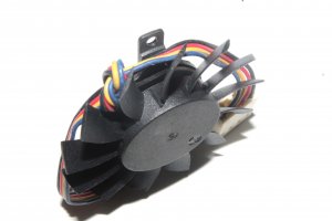 Young Lin DFB500912M 12V 1.6W 4 Wires 4 Pins VGA Cooling fan